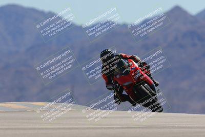 media/Mar-24-2025-Moto Forza (Mon) [[57ce5c5cff]]/2-Intermediate Group/Session 4 (Turn 9)/